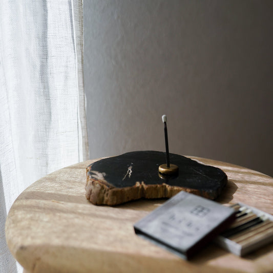 【個体で選べる】 amabro WOOD COASTER Black 珪化木