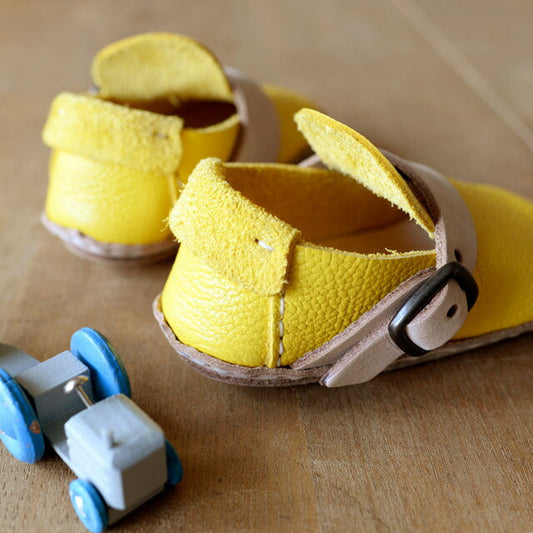 ラッピング済 ウメロイーク moku 12cm 全2色 ファーストシューズ 手作りキット