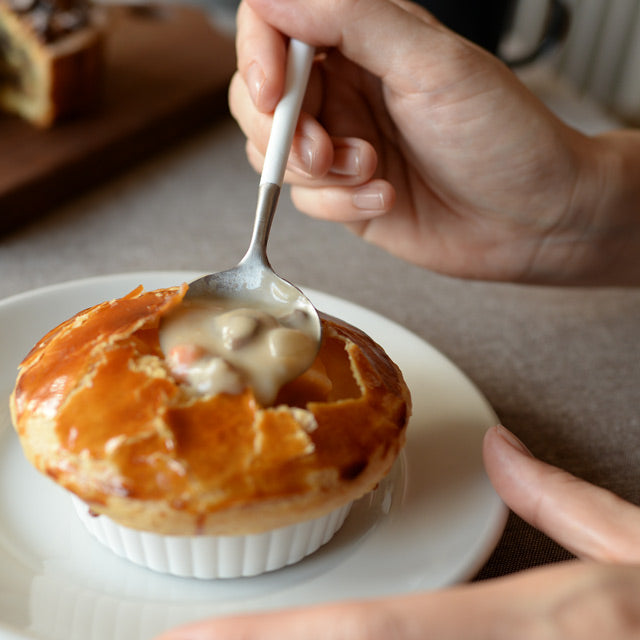 【正規取扱店】 クチポール GOA/ゴア デザート 4本 ギフトセット ホワイト シルバー