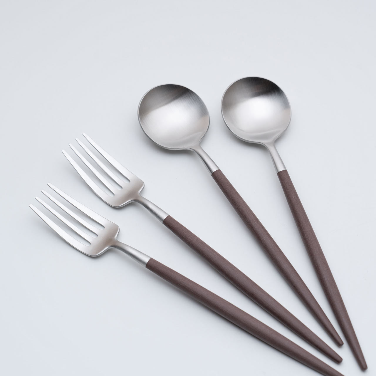 【正規取扱店】 クチポール GOA/ゴア デザート 4本 ギフトセット ブラウン シルバー