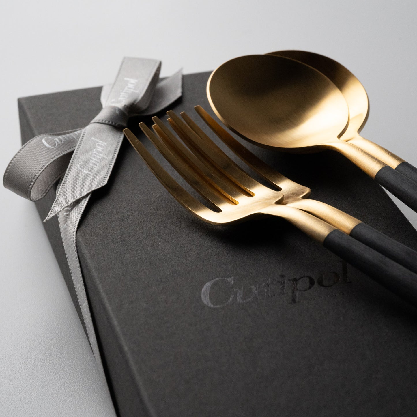 【正規取扱店】 クチポール GOA/ゴア デザート 4本 ギフトセット ブラック ゴールド