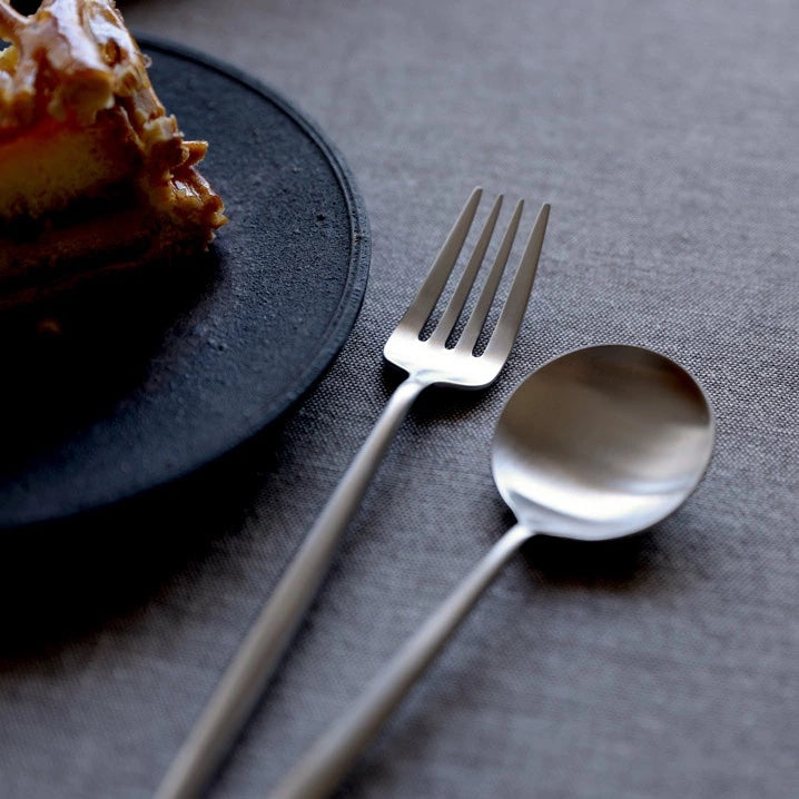 【正規取扱店】 クチポール MOON/ムーン デザート 4本 ギフトセット マットシルバー