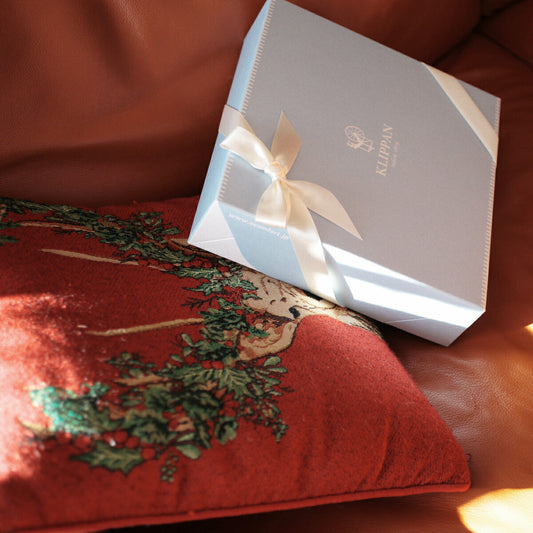 クリッパン×ミナ・ペルホネン ロングマフラー CHOUCHO 32×180cm 【ギフトボックス入り】