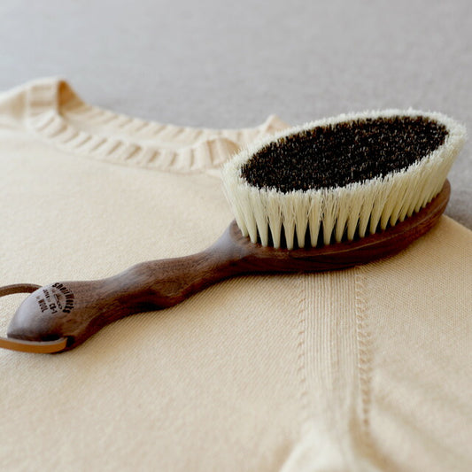 ショージワークス ウォールナット 洋服ブラシ ウール・混紡用 CB-1