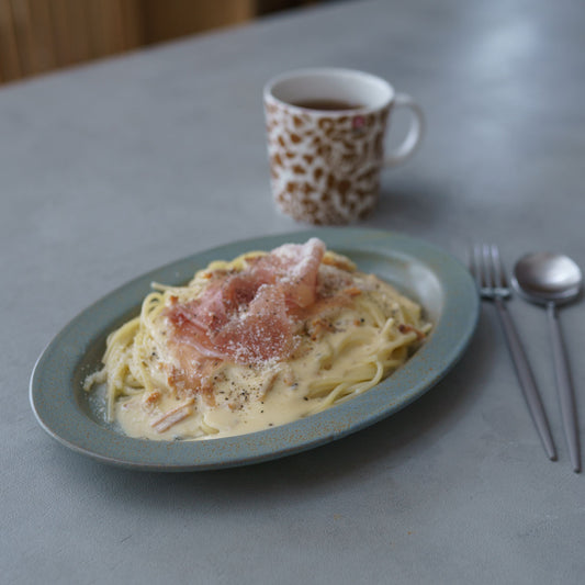 【個体で選べる】オーバルプレート グレー Ancient Pottery