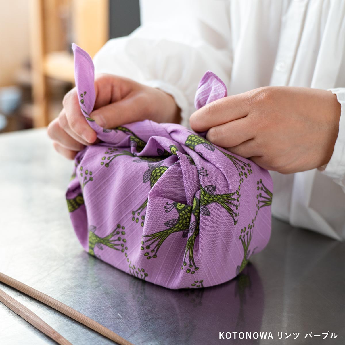 KOTONOWA コトノワ × ヘイニ・リータフフタ Lintu 全2色