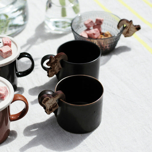 Axel マグカップ ヨナス・リンドホルム