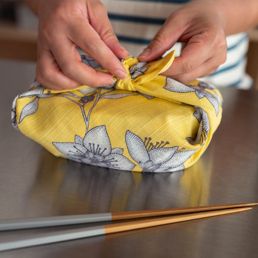 KOTONOWA コトノワ × ヘイニ・リータフフタ Rauha 全2色