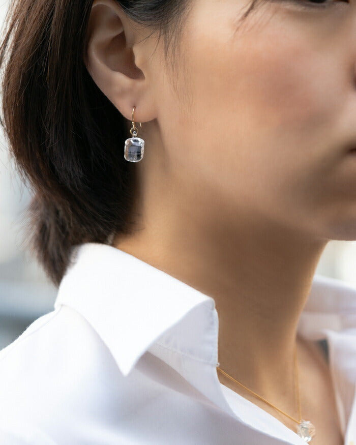 【リボンラッピング済み】HARIO lwf カレットスクエア ピアス イヤリング ハリオランプワークファクトリー アクセサリー