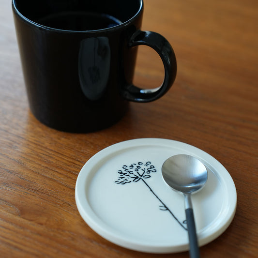 iittala ティーマ マグ ブラック × Mustakivi PIKKU 小皿 くらすかたち限定セット
