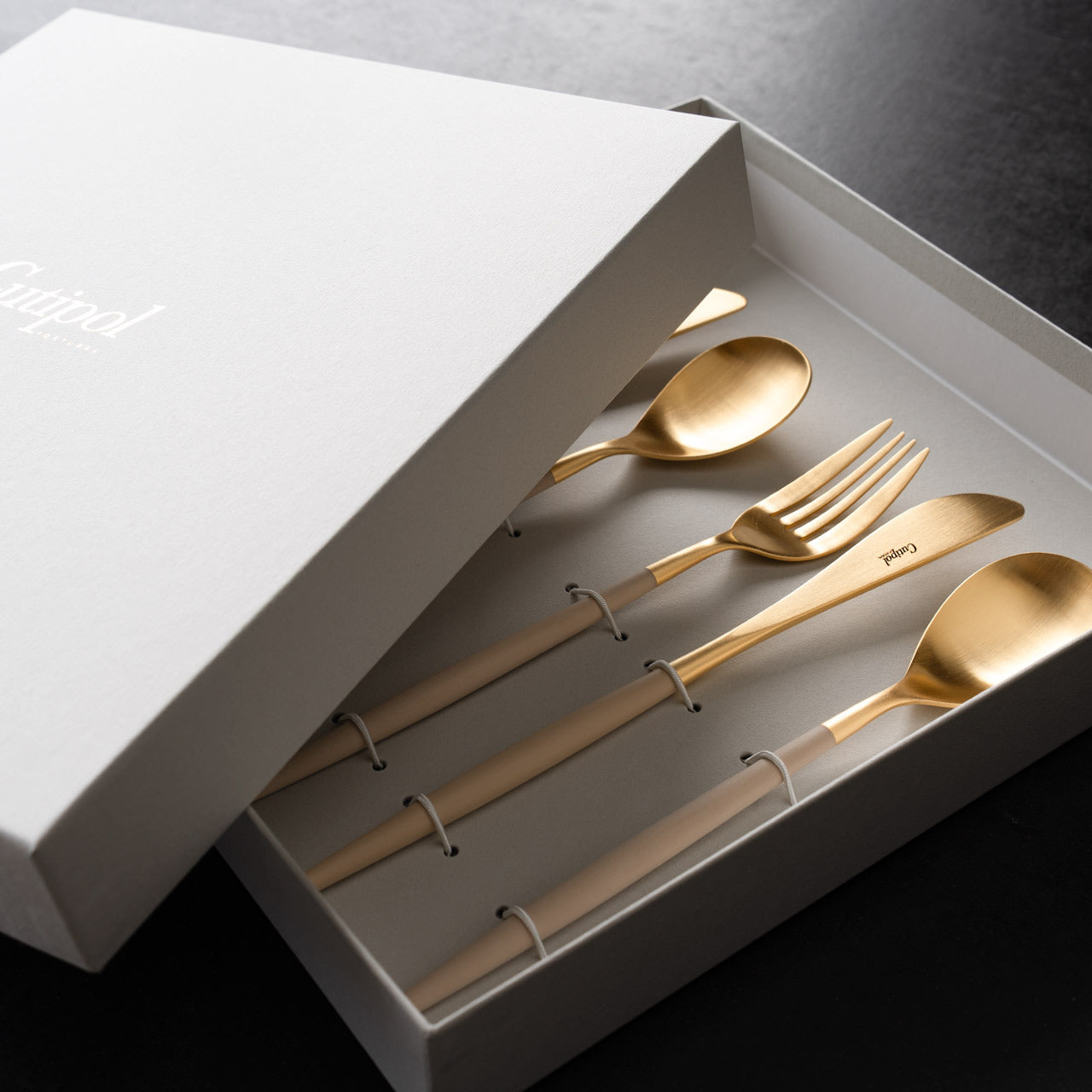 クチポール MIO/ミオ ディナー 6本 ギフトセット アイボリーゴールド