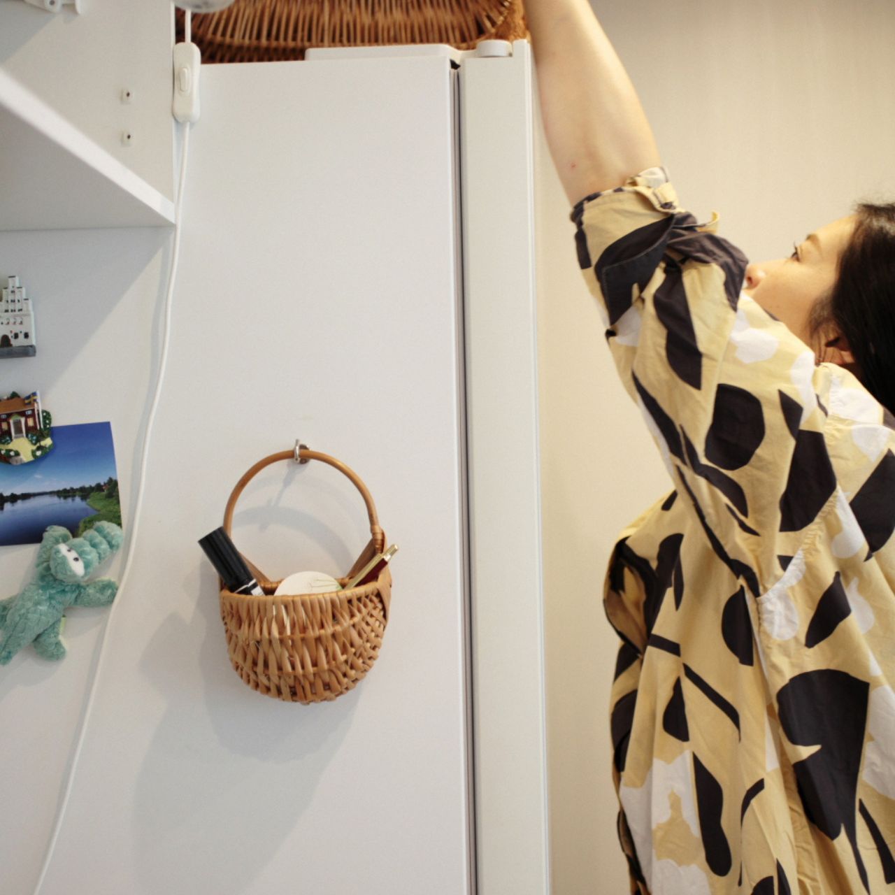 ラトビアの工房で作るハンドメイドかご | 柳のウォールバスケット 小物