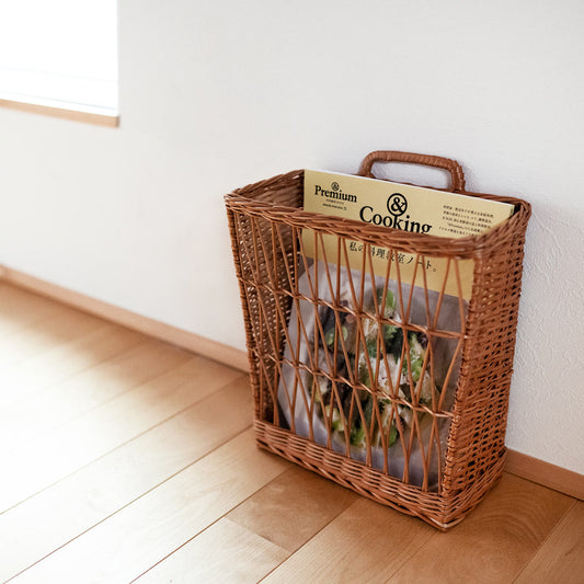 ラトビア 柳のスリムバスケット PinumuPasaule