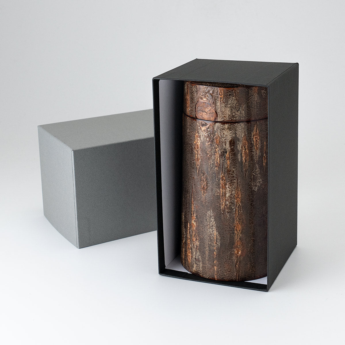 【個体で選べる】藤木伝四郎商店 キャニスターコーン 霜降皮 荒川慶太郎