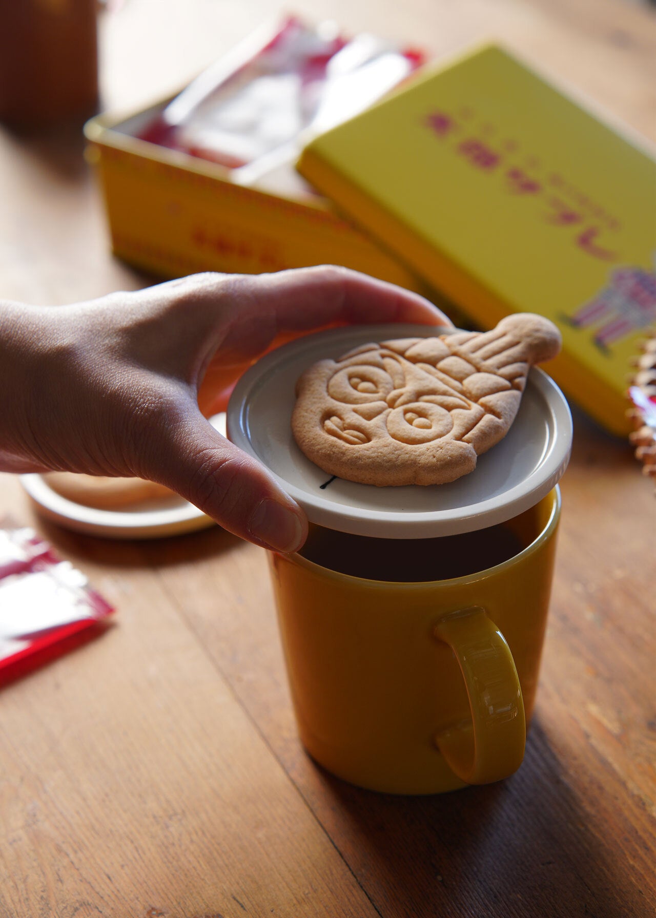 iittala ティーマ マグ ブラック × Mustakivi PIKKU 小皿　くらすかたち限定セット